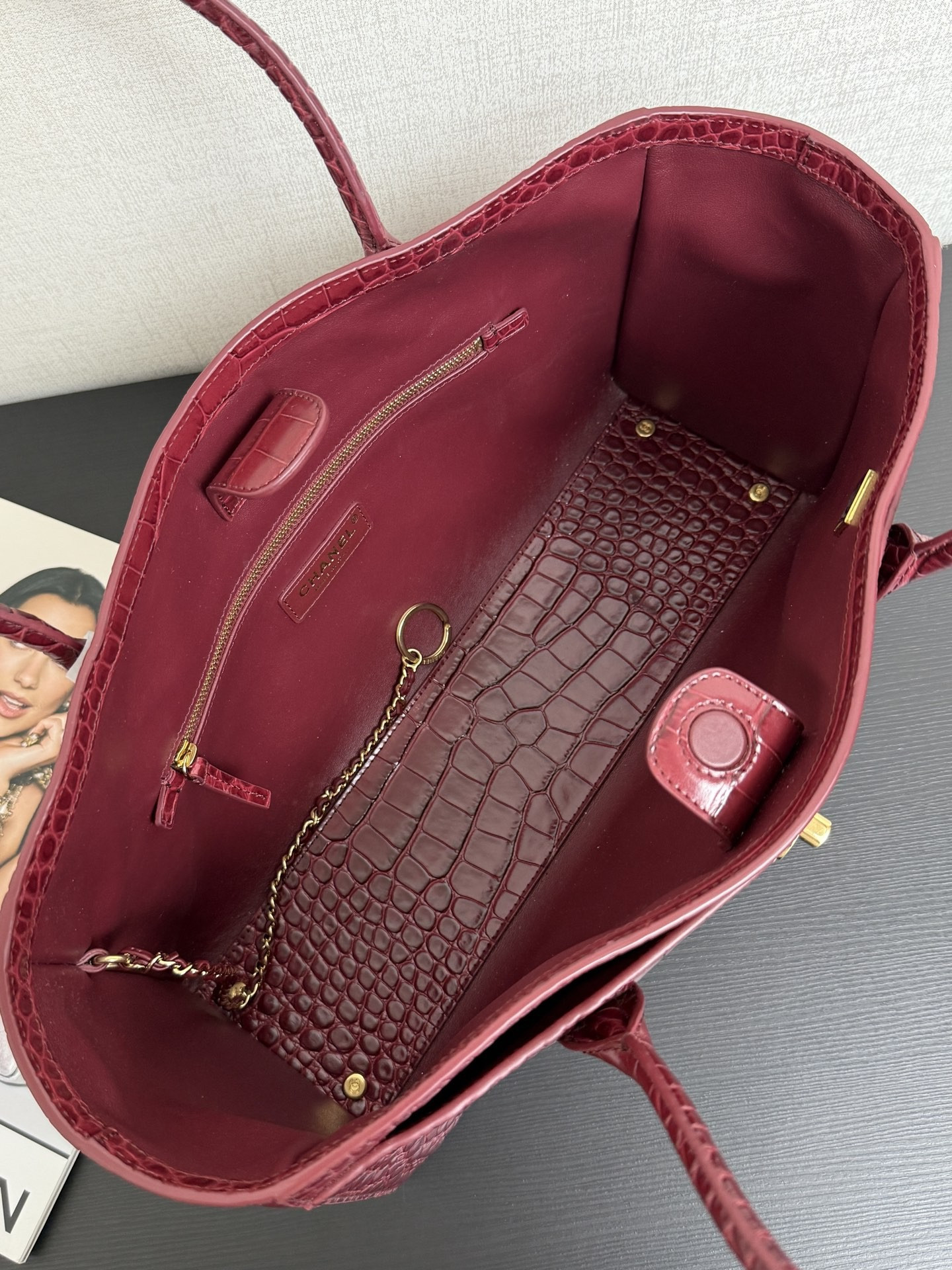 Ch**el Tote Crocodile-embossed Bag 35x20x13cm