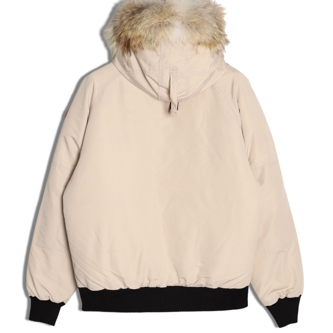 Can*a G00se Short Puffer jacket