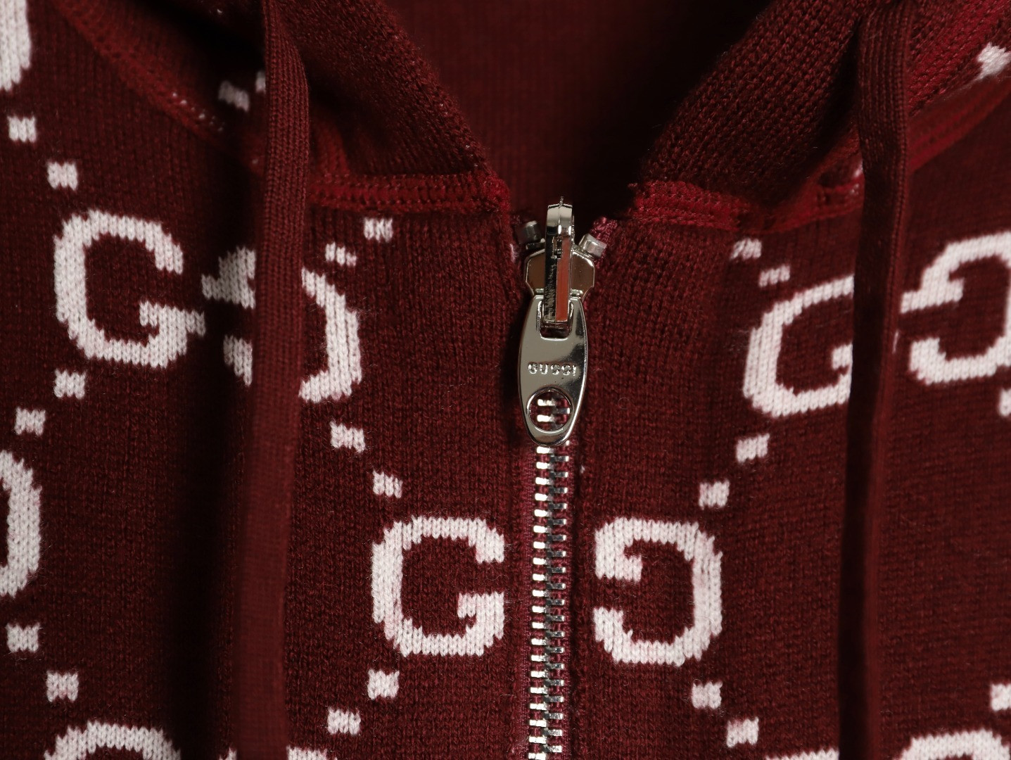 Gvc*1 Reversible Sweaters Coats