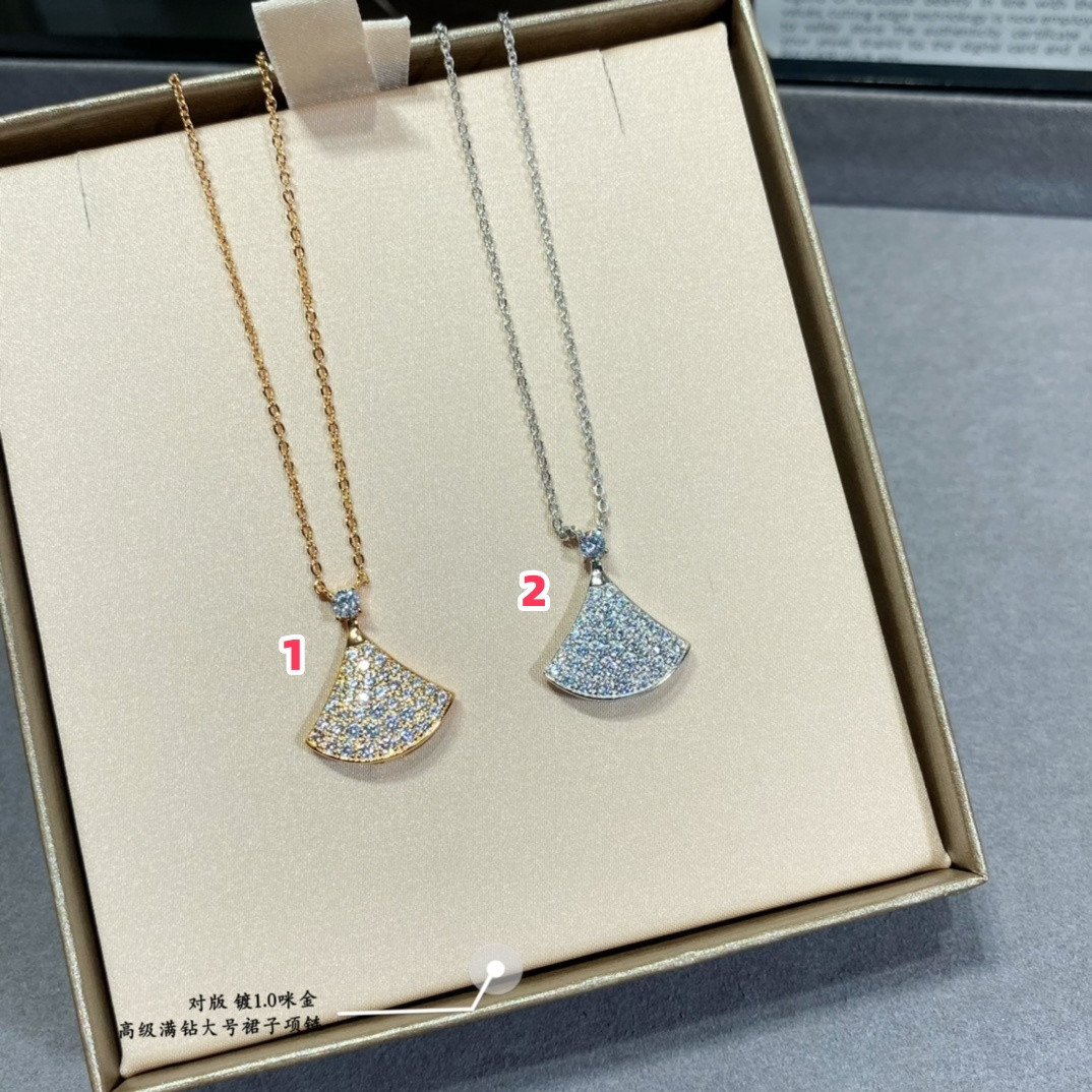 Bv1g*ai Large D1am0nd fan-shaped skirt Necklace