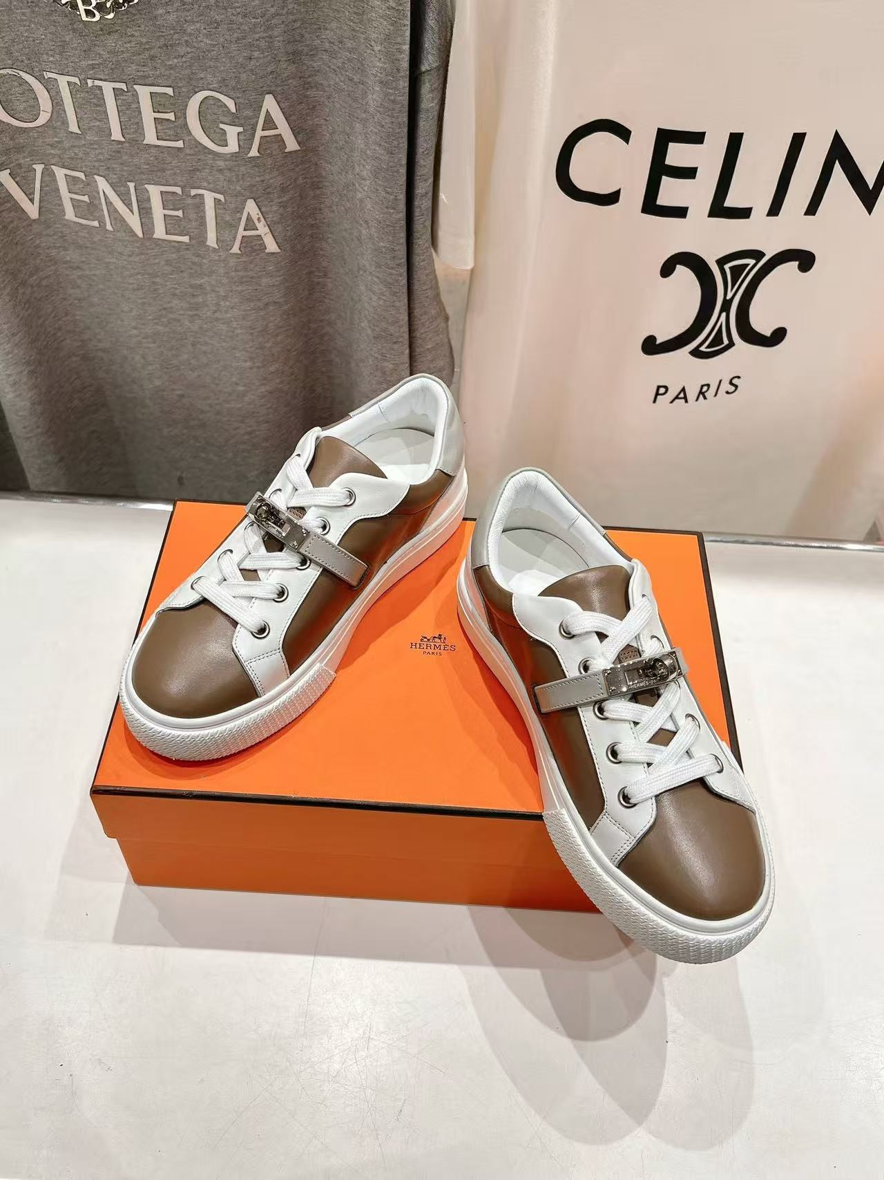UA H**me5 Day Sneaker