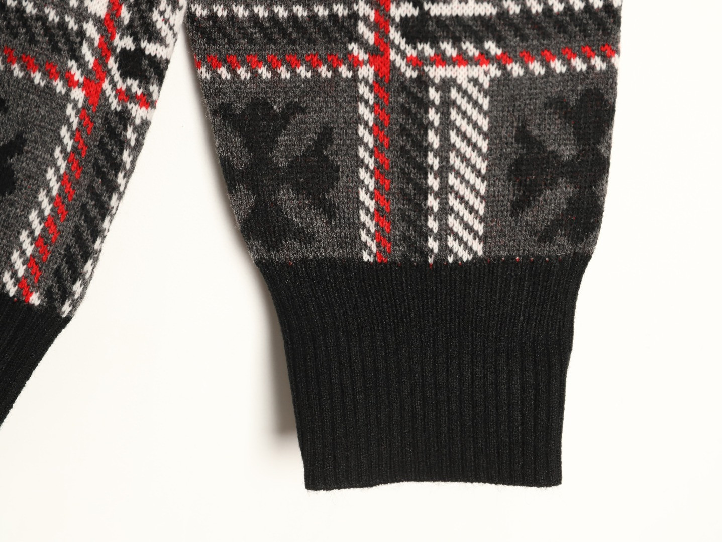Ch*0me He**ts Cardigan