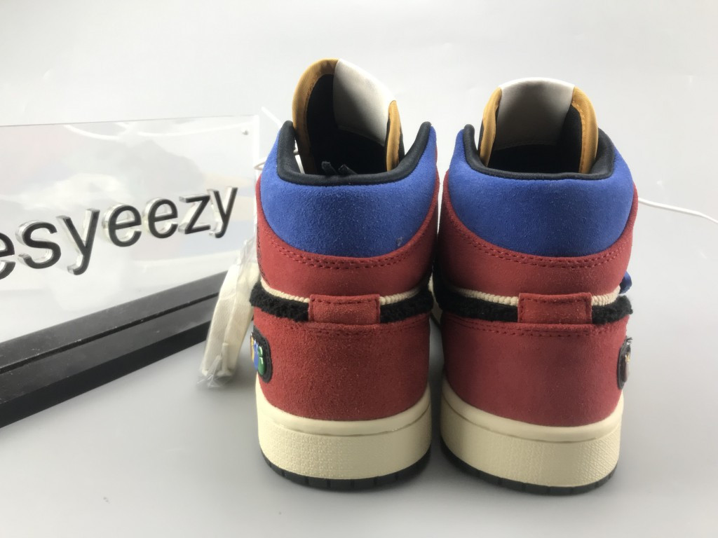 UA AIR JORDAN 1 MID SE FRLS NA "FEARLESS"