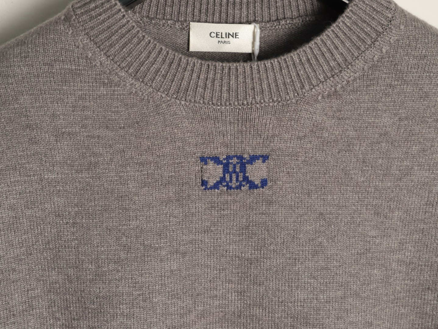 Ce1i*e Sweaters