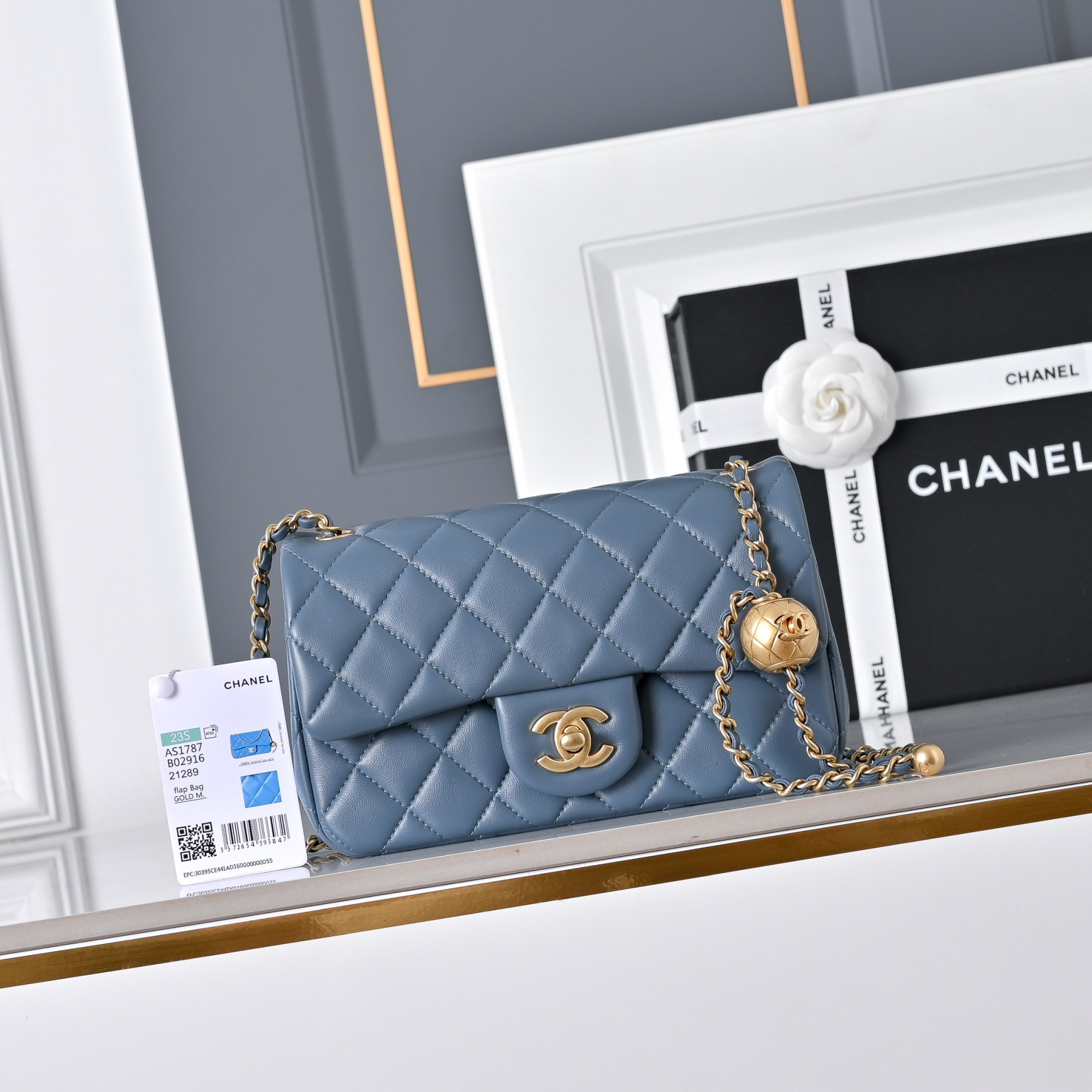 Ch**el Flap Bag Misty Blue AS1787 20x13x7cm
