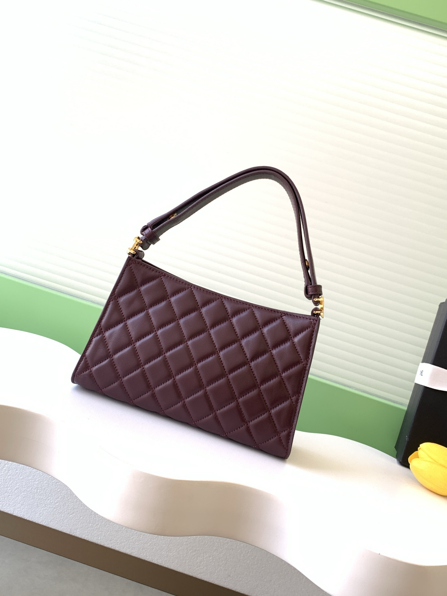 Ch**el 26X Hobo Shoulder Bag 14x22x7cm