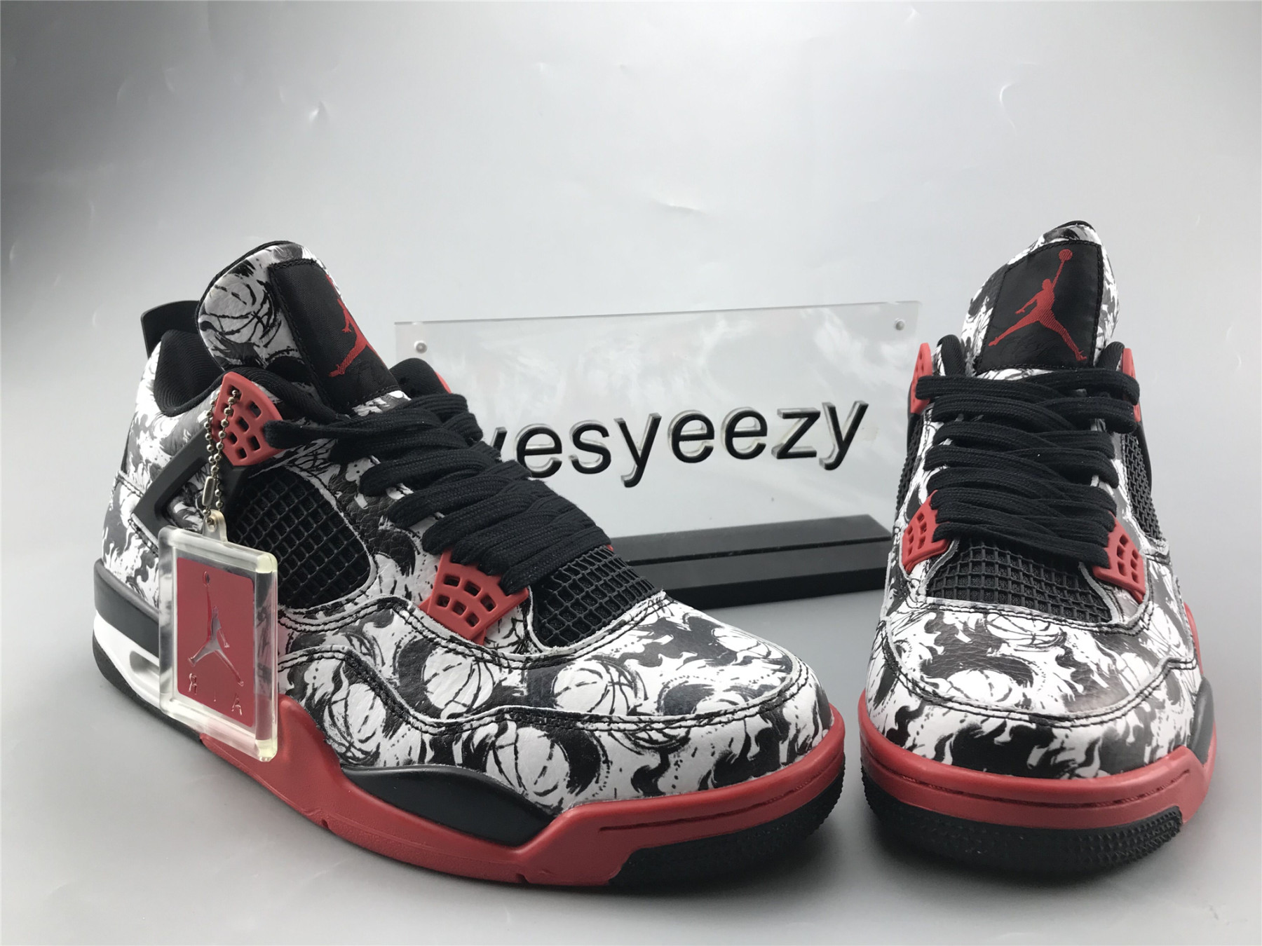 UA AIR JORDAN 4 RETRO SNGL DY