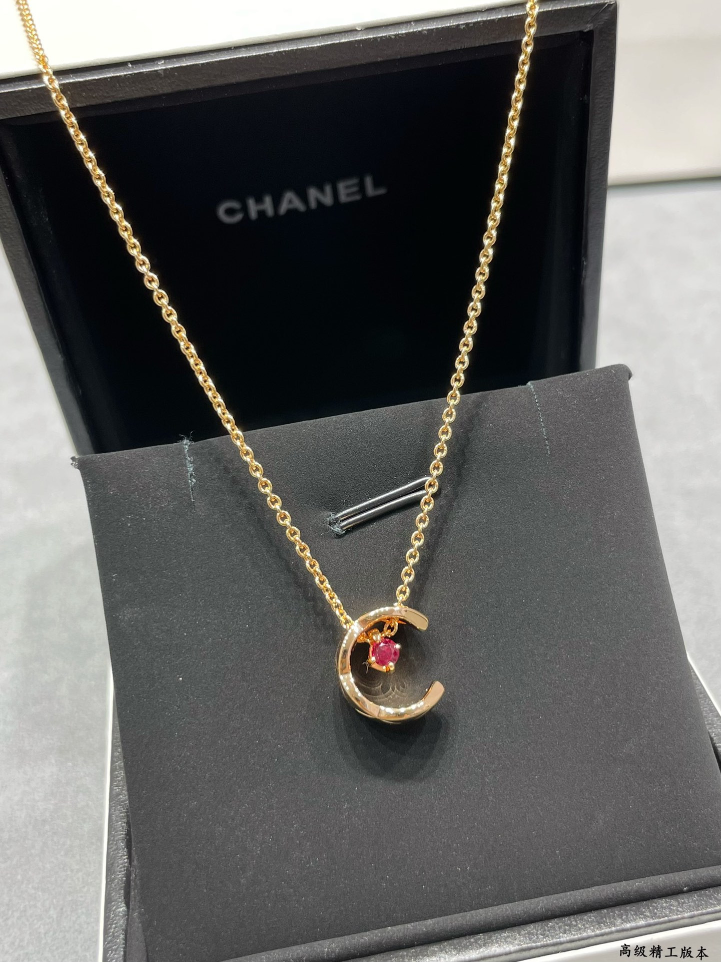 Ch**el Carved D1am0nd pink D1am0nd Sailor Moon Necklace