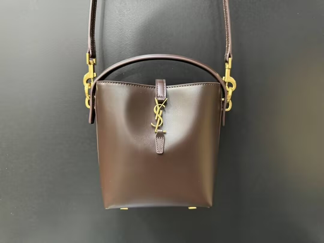 Y51 LE 37 Mini (Shiny Leather) 15x13x6cm