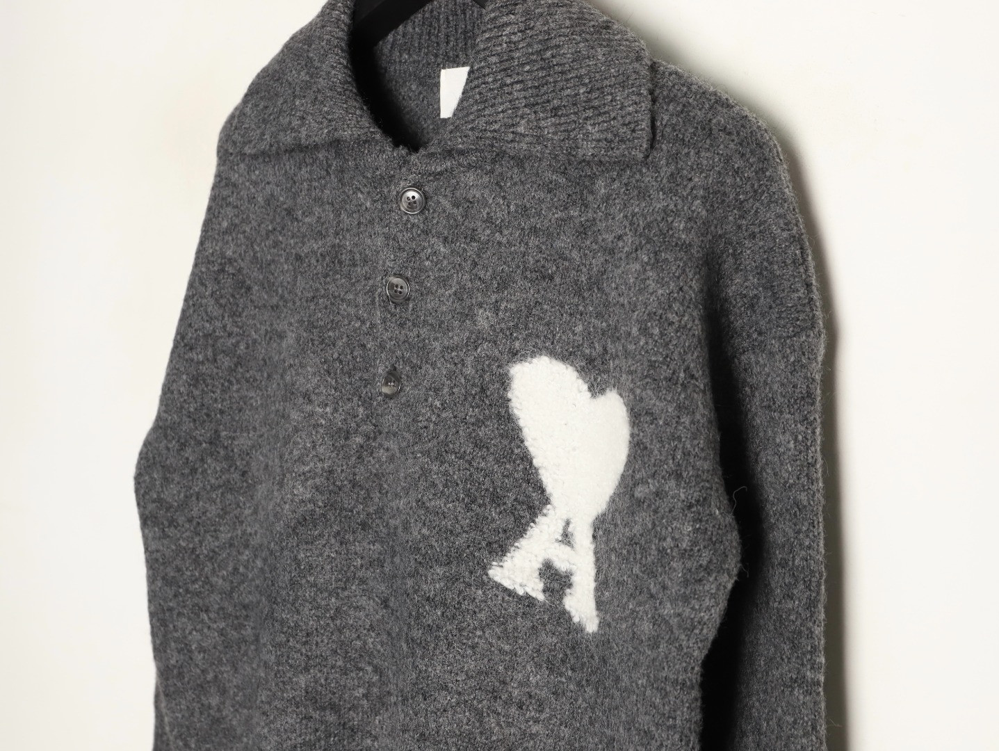 AMI PARIS Knitting Sweaters