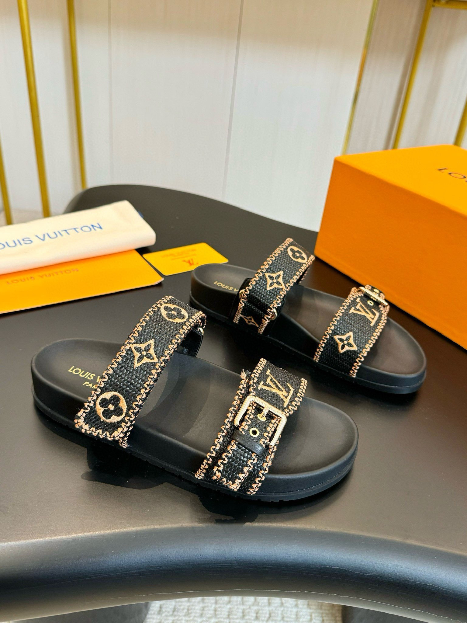 UA LV Bom Dia Flat Comfort Mule