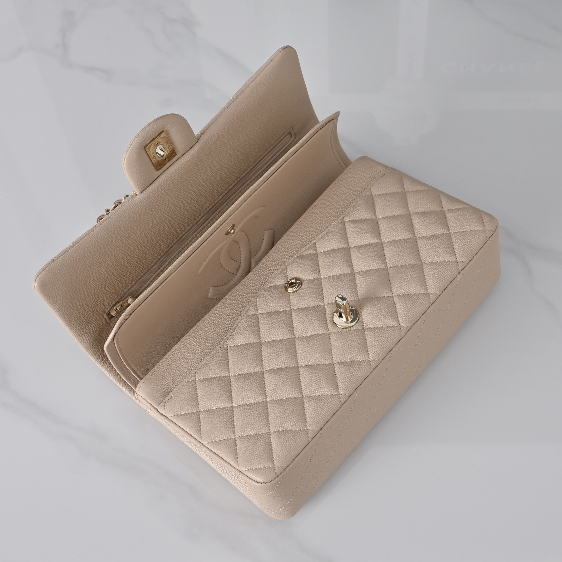 Ch**el Classic Flap Milk Tea Caviar Leather Light Gold Hardware A01112 15.5x25.5x6.5cm