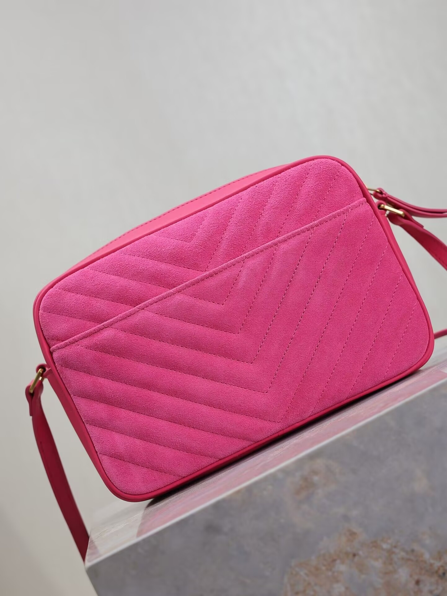 Y51 LOULOU Camera Bag 23x16x6cm