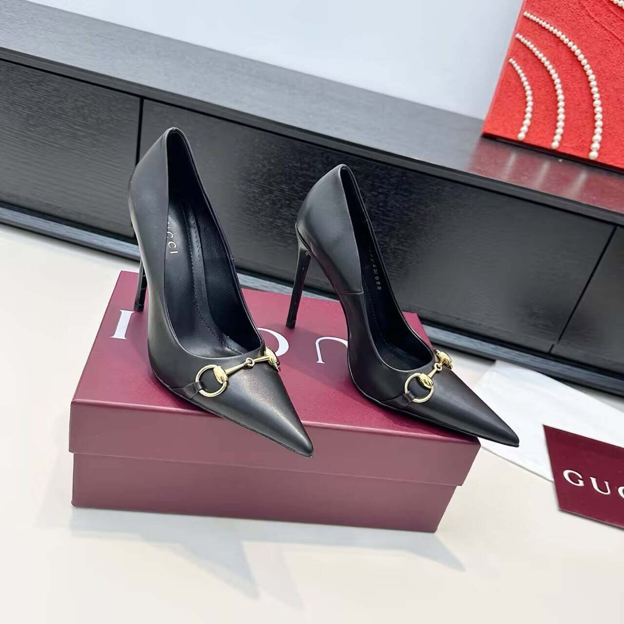 UA Gvc*1 Donna pump