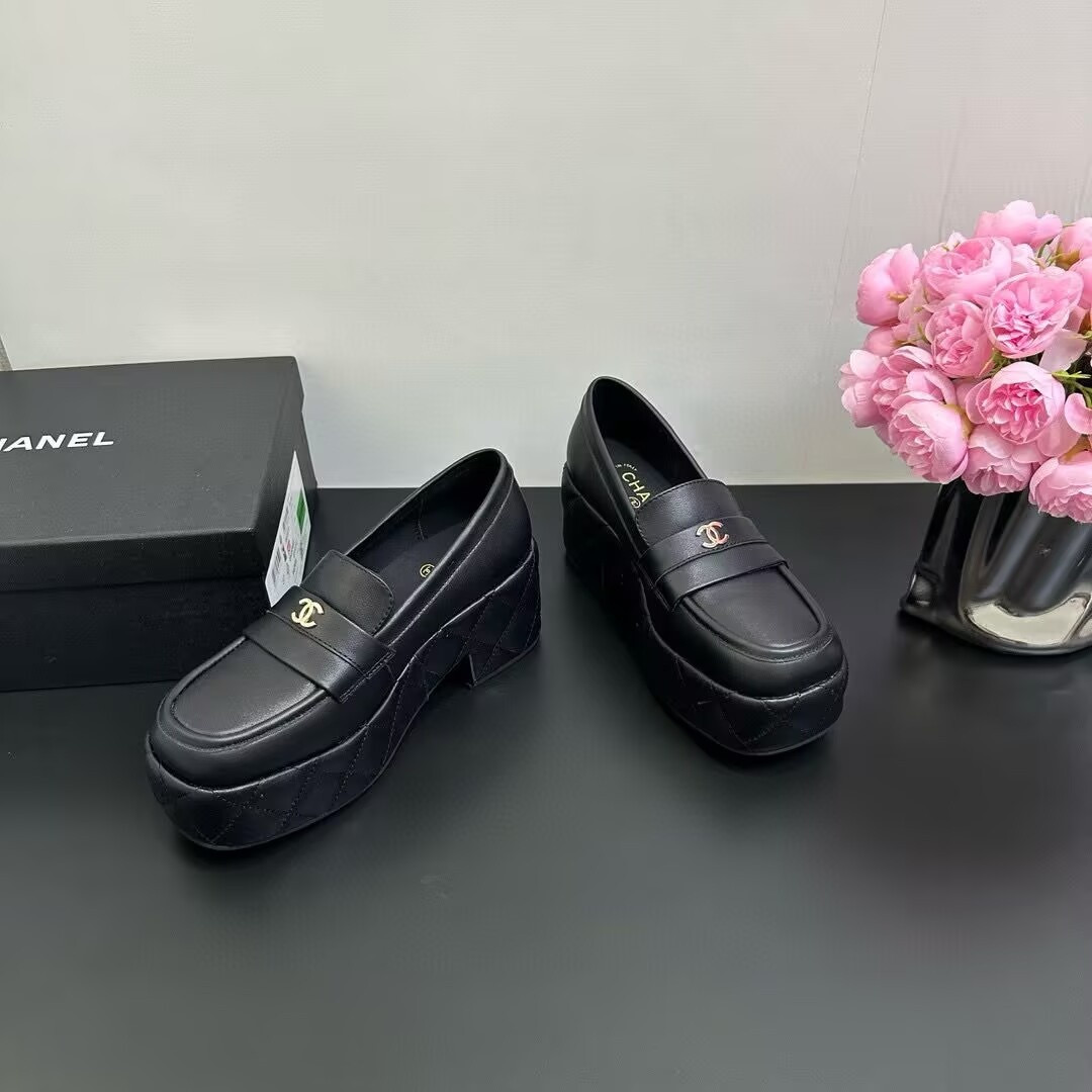 UA Ch**el Moccasins