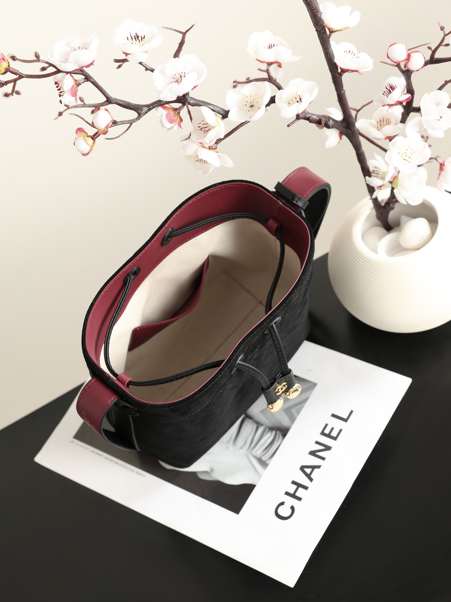 Ch**el Bucket Bag AS6537 18x18x10cm