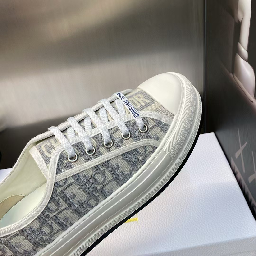 UA D10r Sneaker