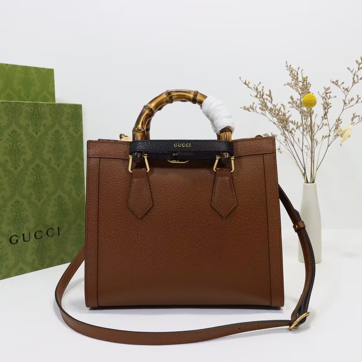 Gvc*1 Diana Tote Bag 27x24x11cm