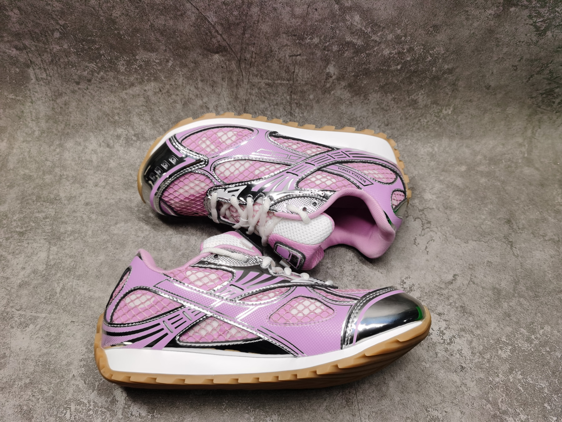 UA B0tt*ga Ven*ta Orbit Sneaker