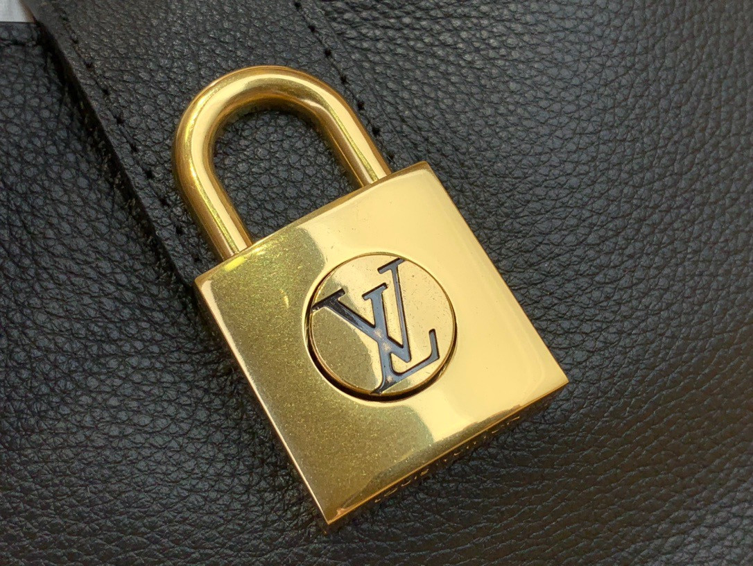 LV Low Key Shoulder Bag M24611 10.2 x 7.1 x 2.8 inches