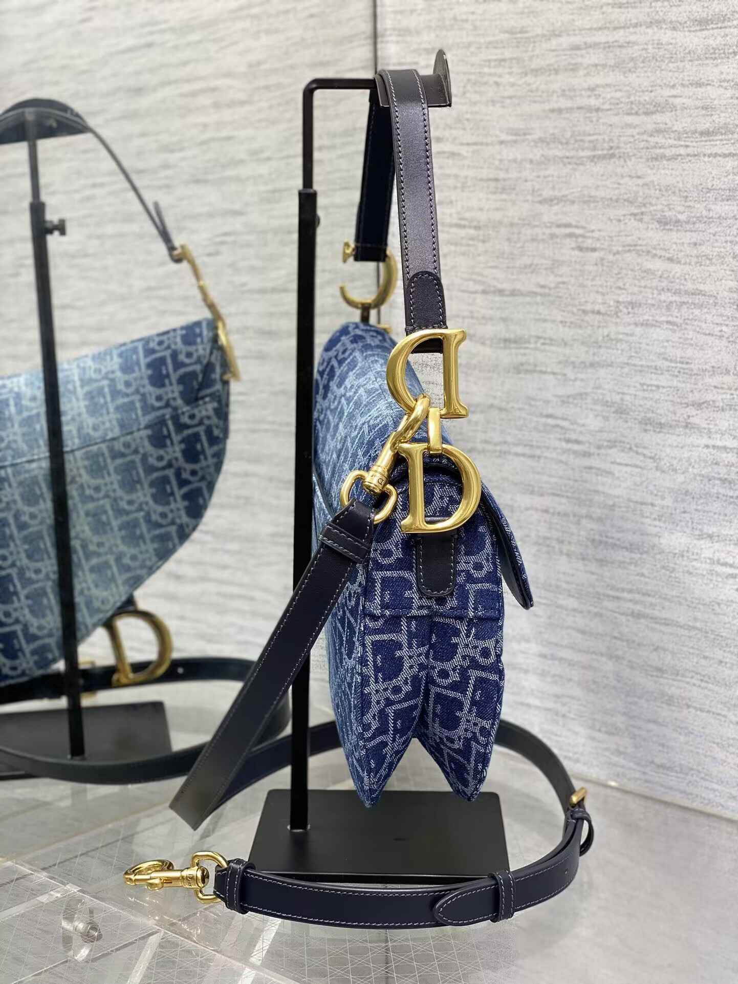 d10r saddle bag with strap blue De*1m d10r oblique jacquard 25.5 x 20 x 6.5 cm