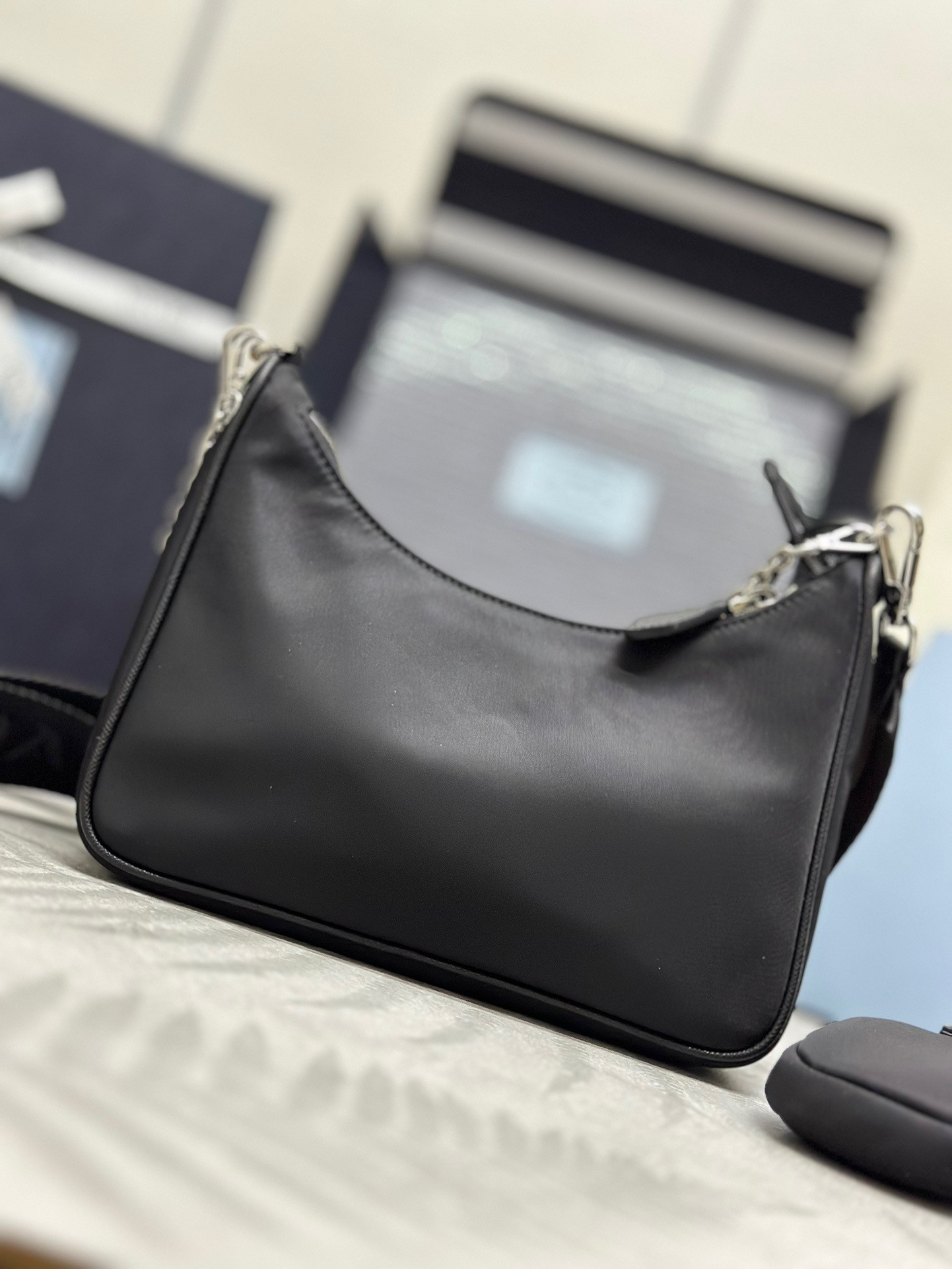 Pra*a Re-Edition 2005 Nylon Bag