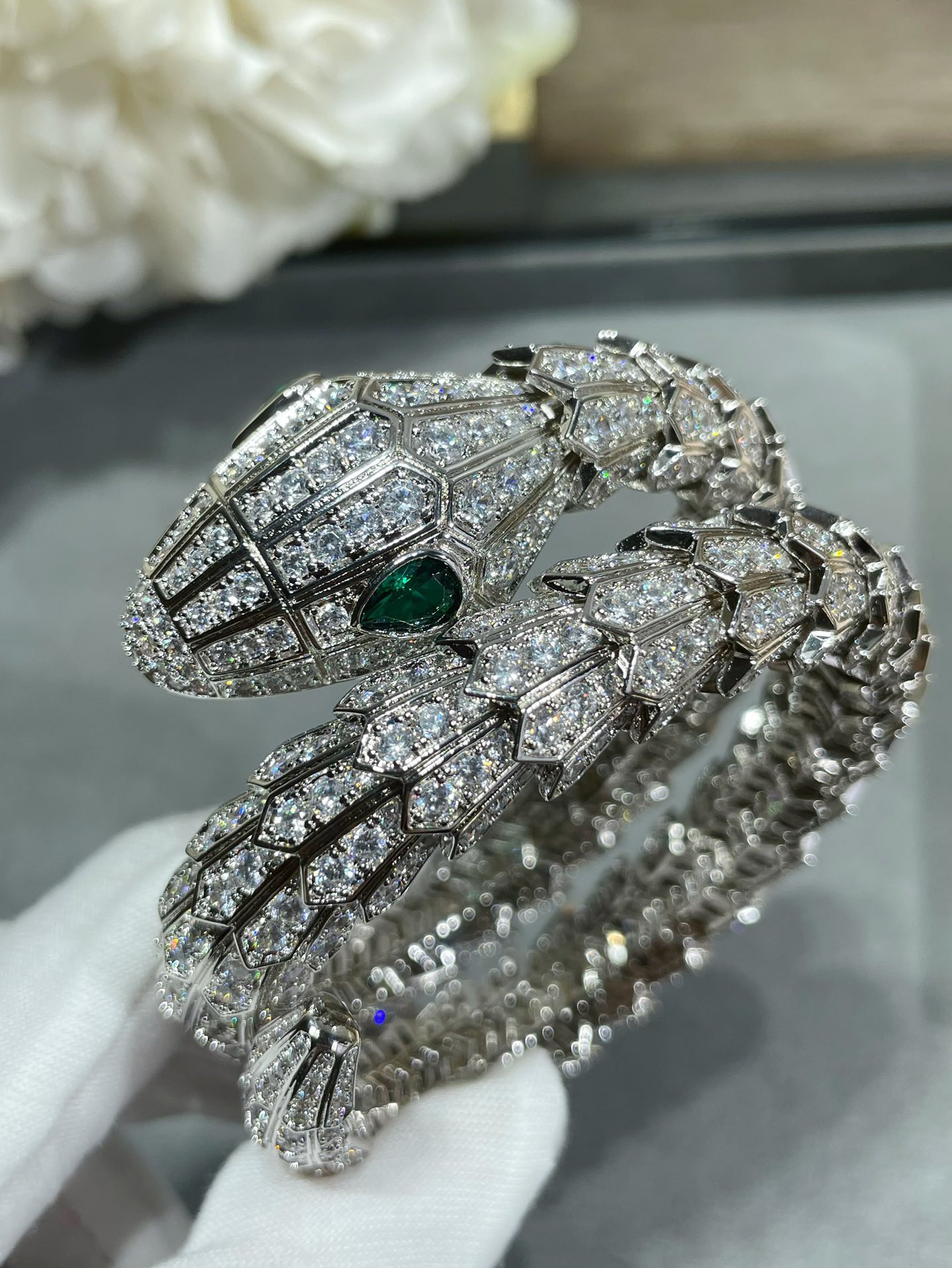 Bv1g*ai Large three-circle full-D1am0nd snake Bracelet