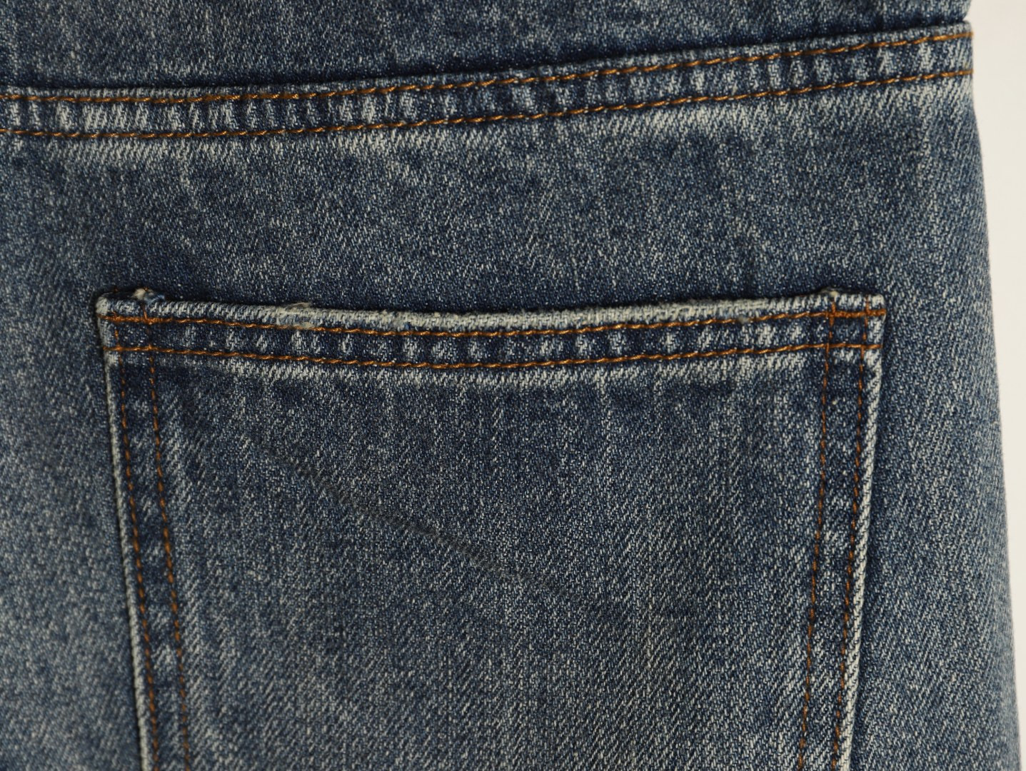 Gvc*1 Jeans