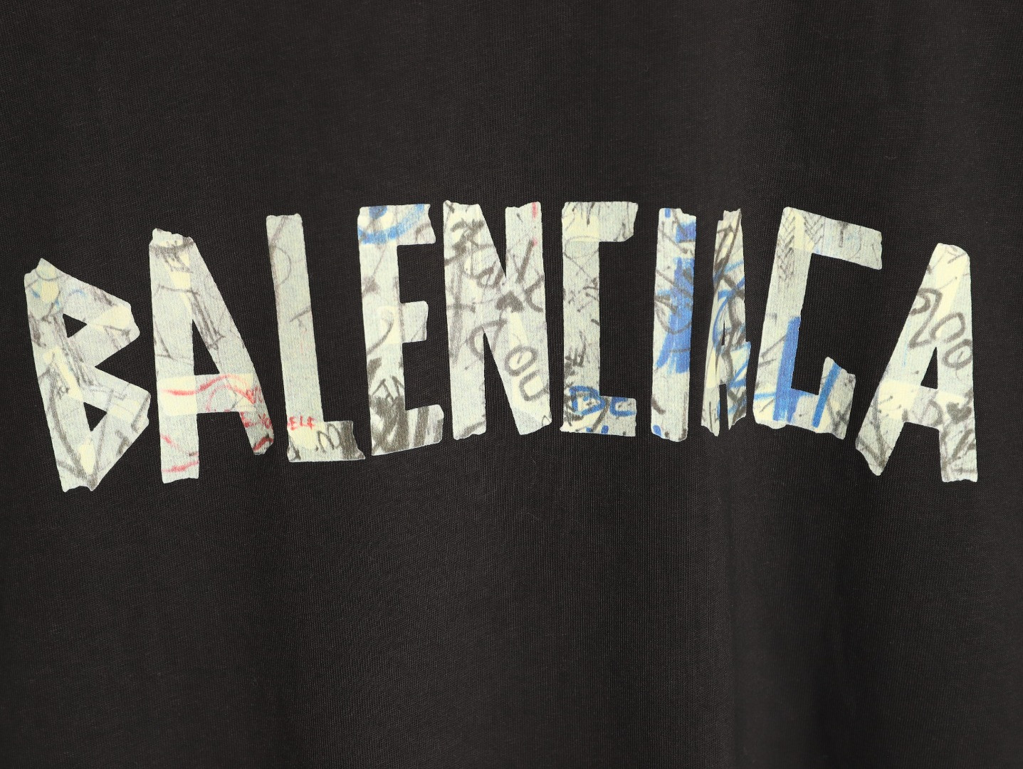 Ba1en*iaga 26Fw Long-sleeved T-shirt