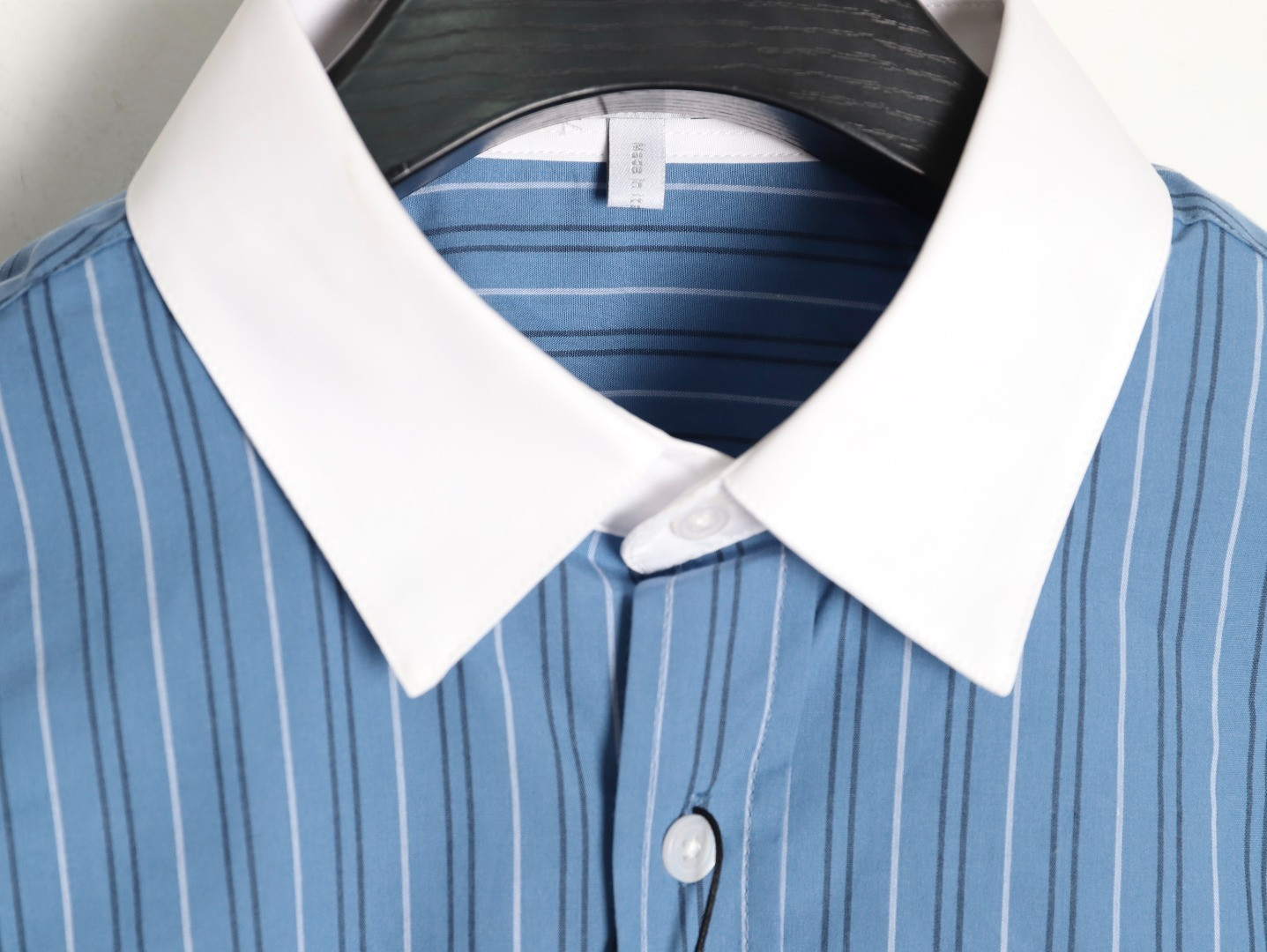 L0ew* Long-sleeved Shirts