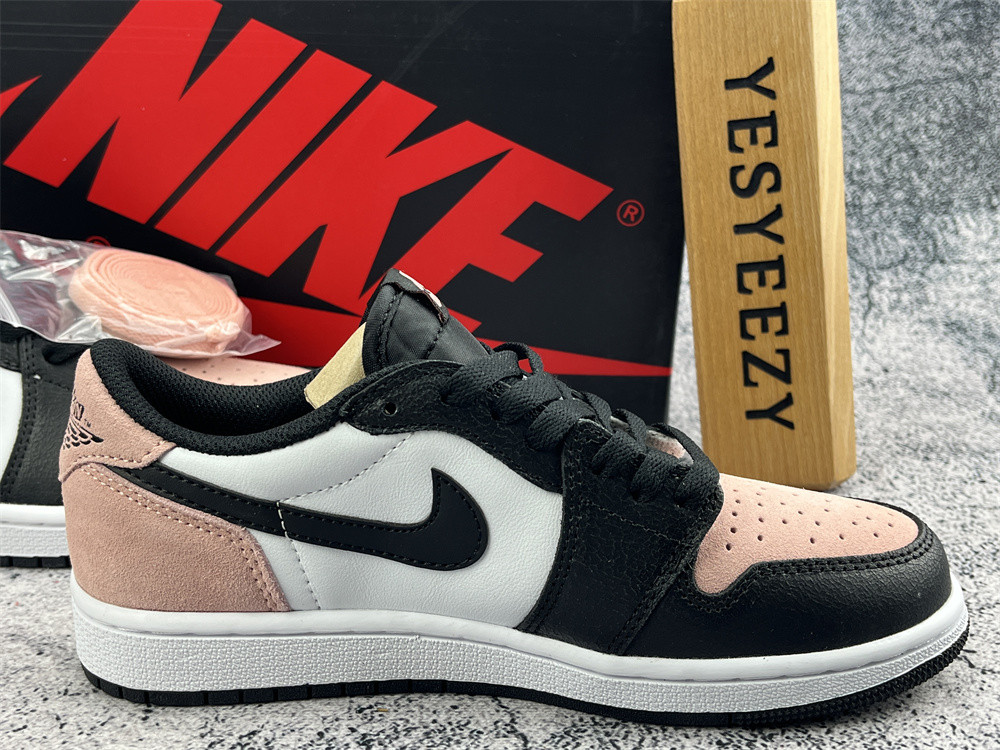 UA AIR JORDAN 1 RETRO LOW OG 