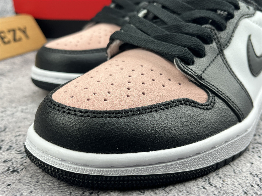 UA AIR JORDAN 1 RETRO LOW OG 