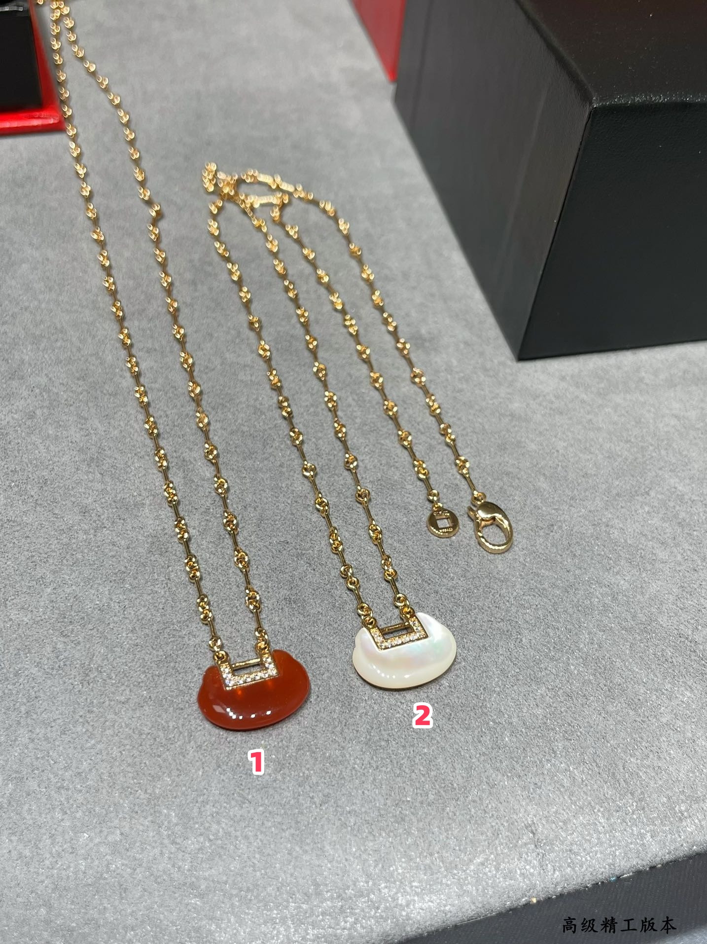 Qeelin YUYI Ruyi Mother-of-Pearl Necklace
