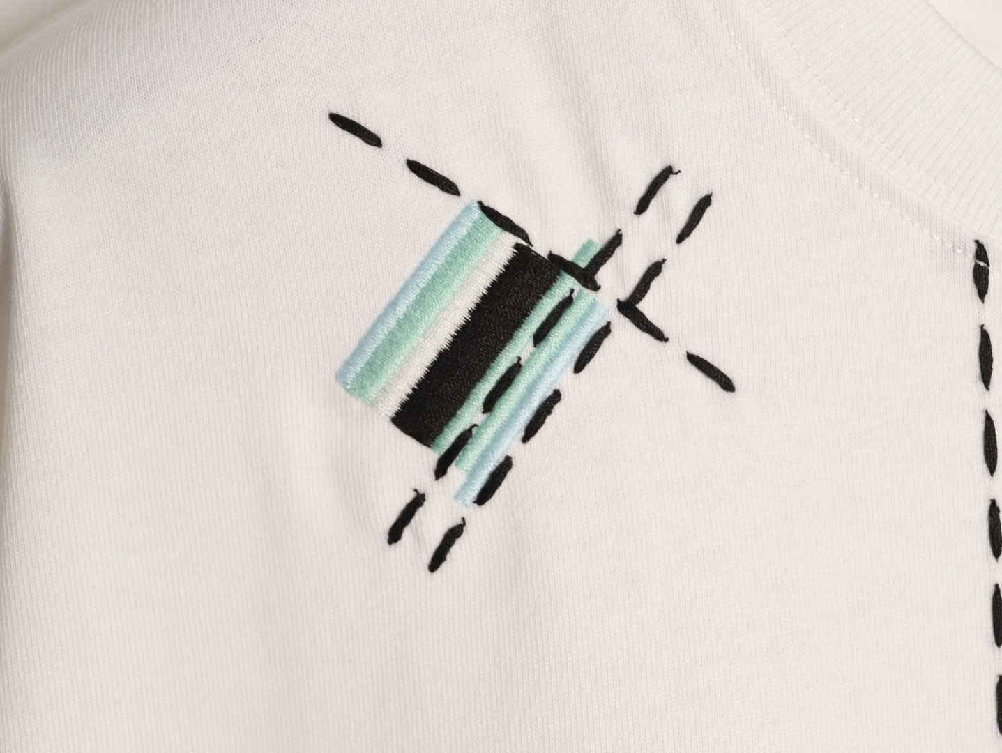 F**di 26ss Short-sleeved T-shirt