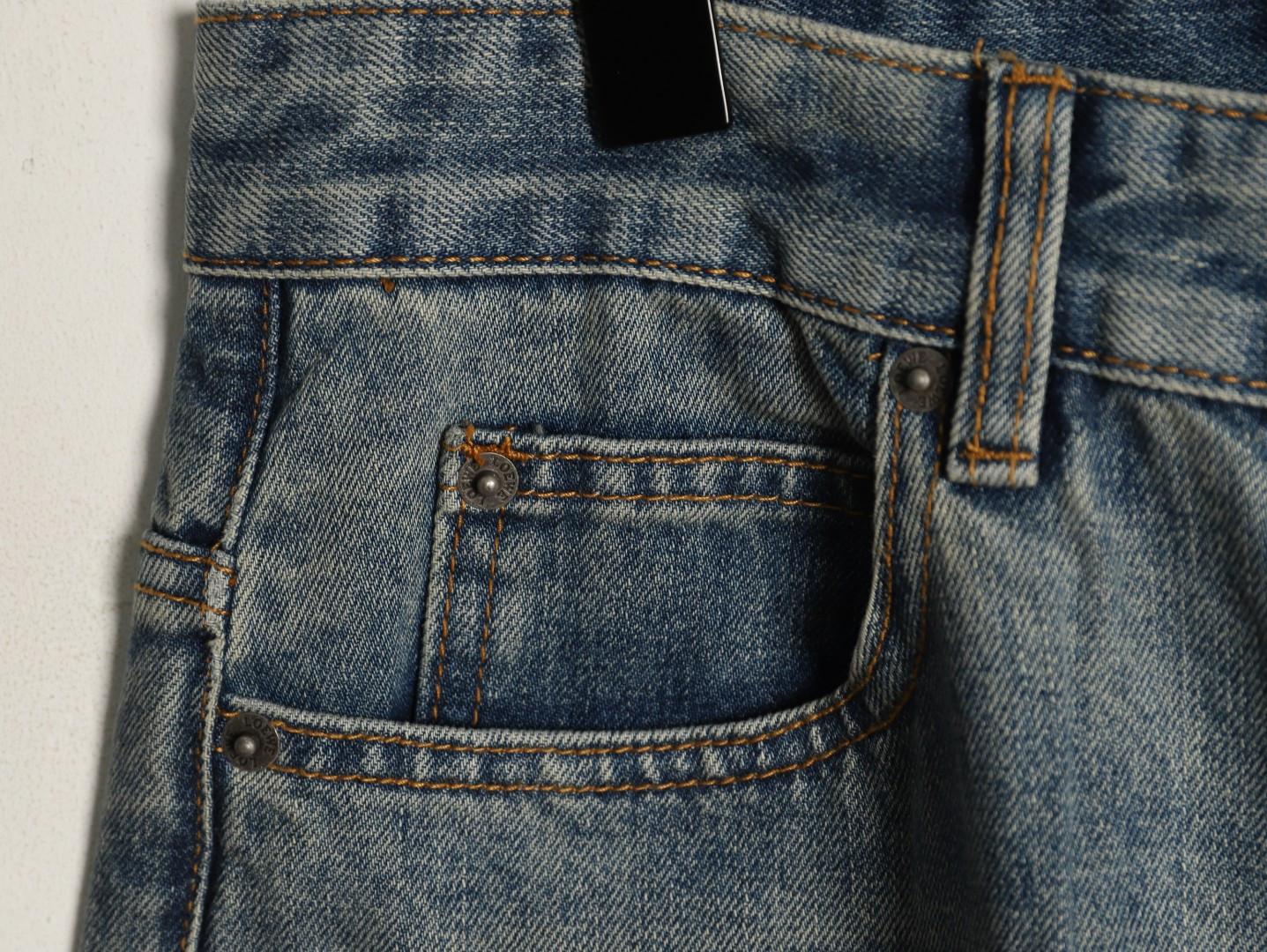 L0ew* Jeans