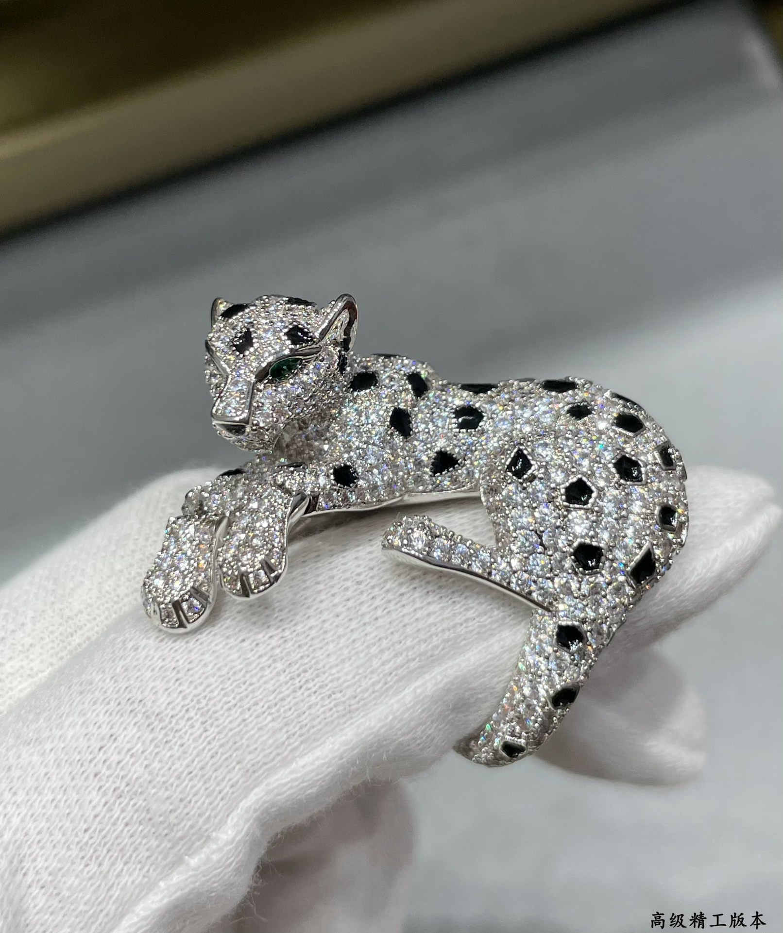 Ca*t1er spotted leopard Ring