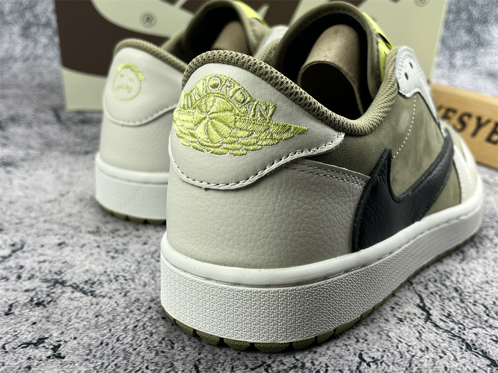 UA TRAVIS SCOTT X AIR JORDAN 1 LOW GOLF 