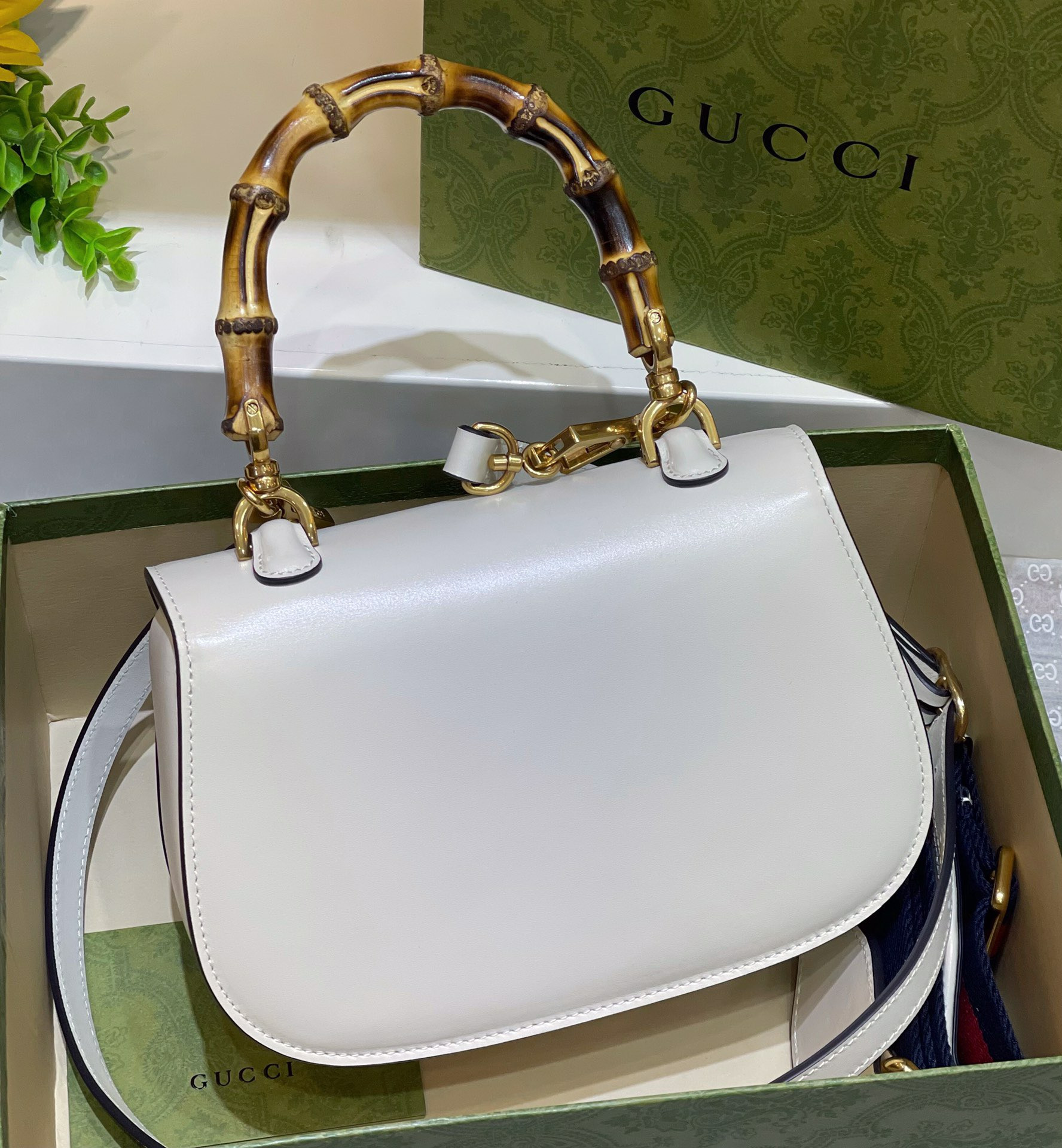 Gvc*1 small bamboo tote