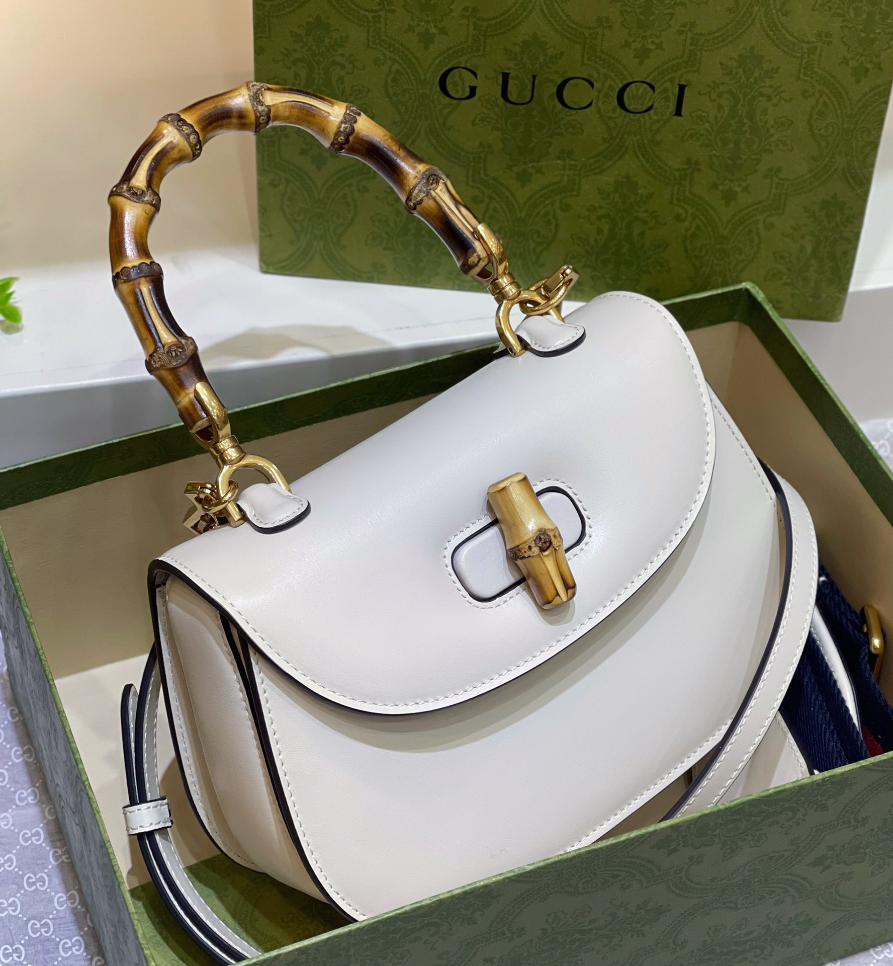 Gvc*1 small bamboo tote