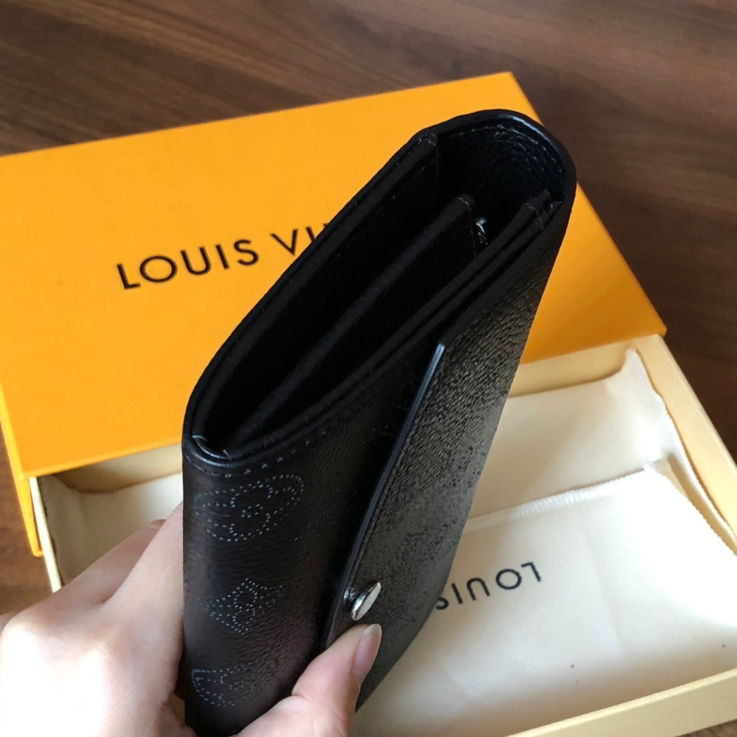 LV IRIS WALLET M60143