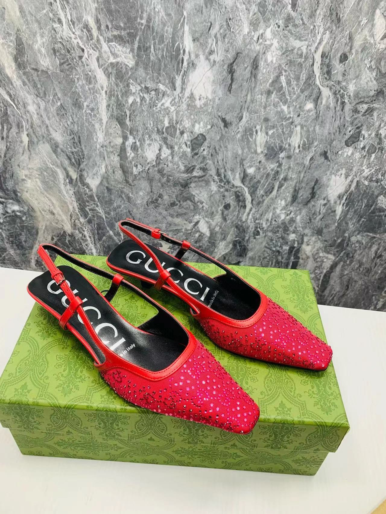 UA Gvc*1 SLINGBACK PUMP