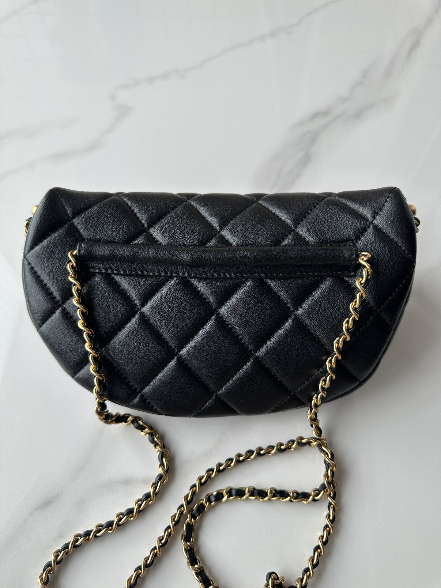 Ch**el Waist Bag 17 × 24 × 11 cm