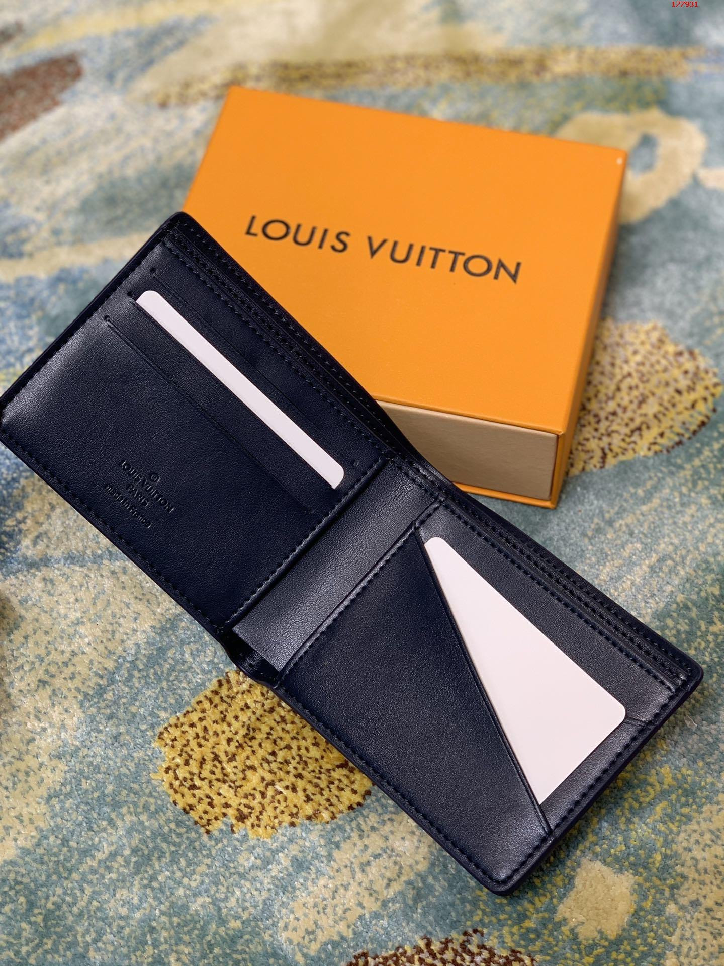 LV MULTIPLE WALLET M80422