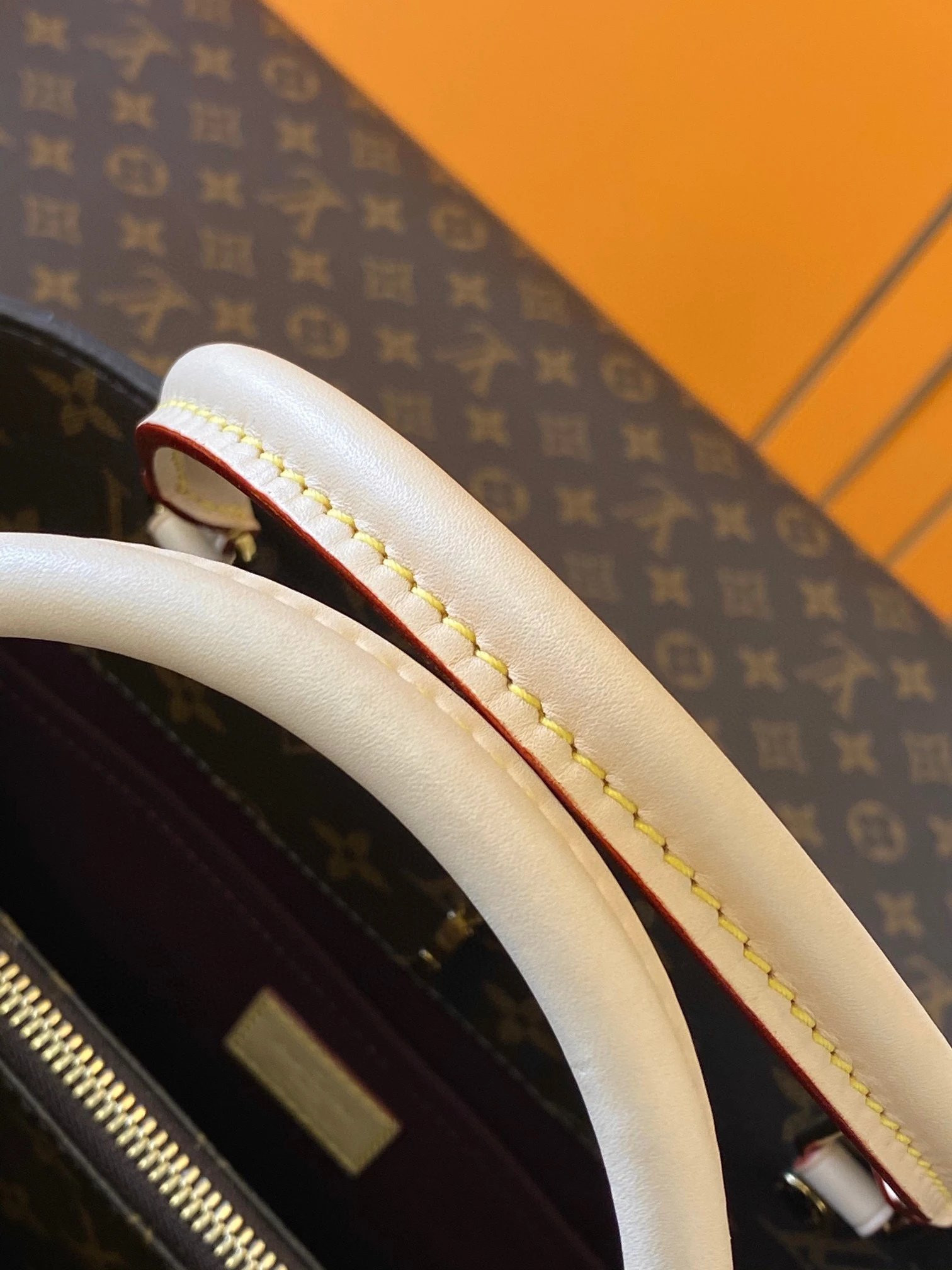 LV MONTAIGNE MM M41056