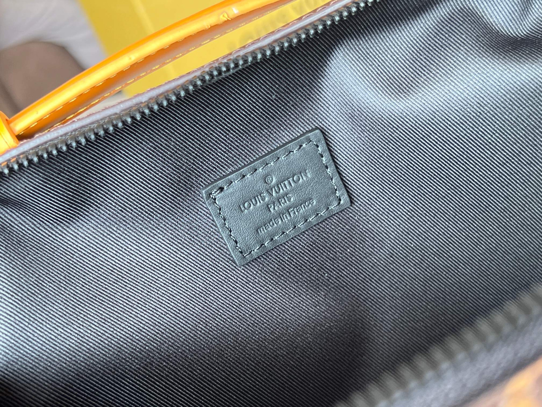LV  Handle Soft Trunk M46689 21.5x15x7cm