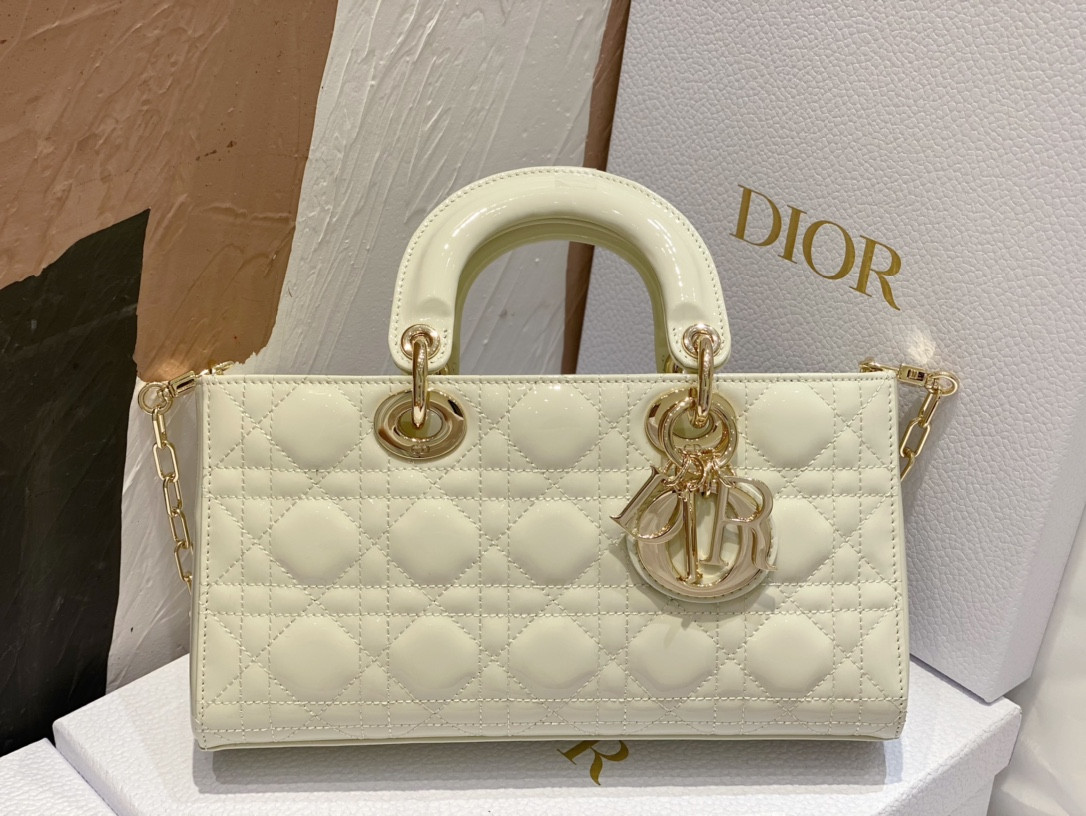 D10r SMALL LADY D-JOY BAG White Patent 26x6x14cm