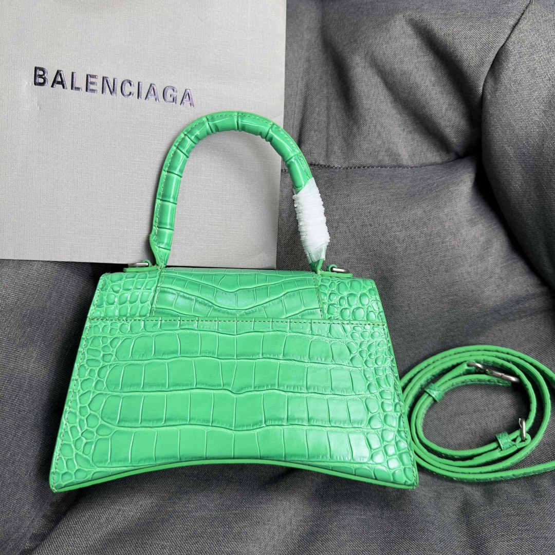 Ba1en*iaga WOMEN