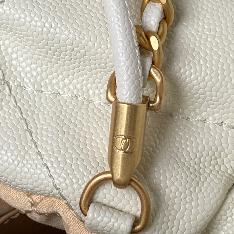 Ch**el 22 MINI HANDBAG GRAINED LEATHER WHITE 7.8 × 7.4 × 2.3 in