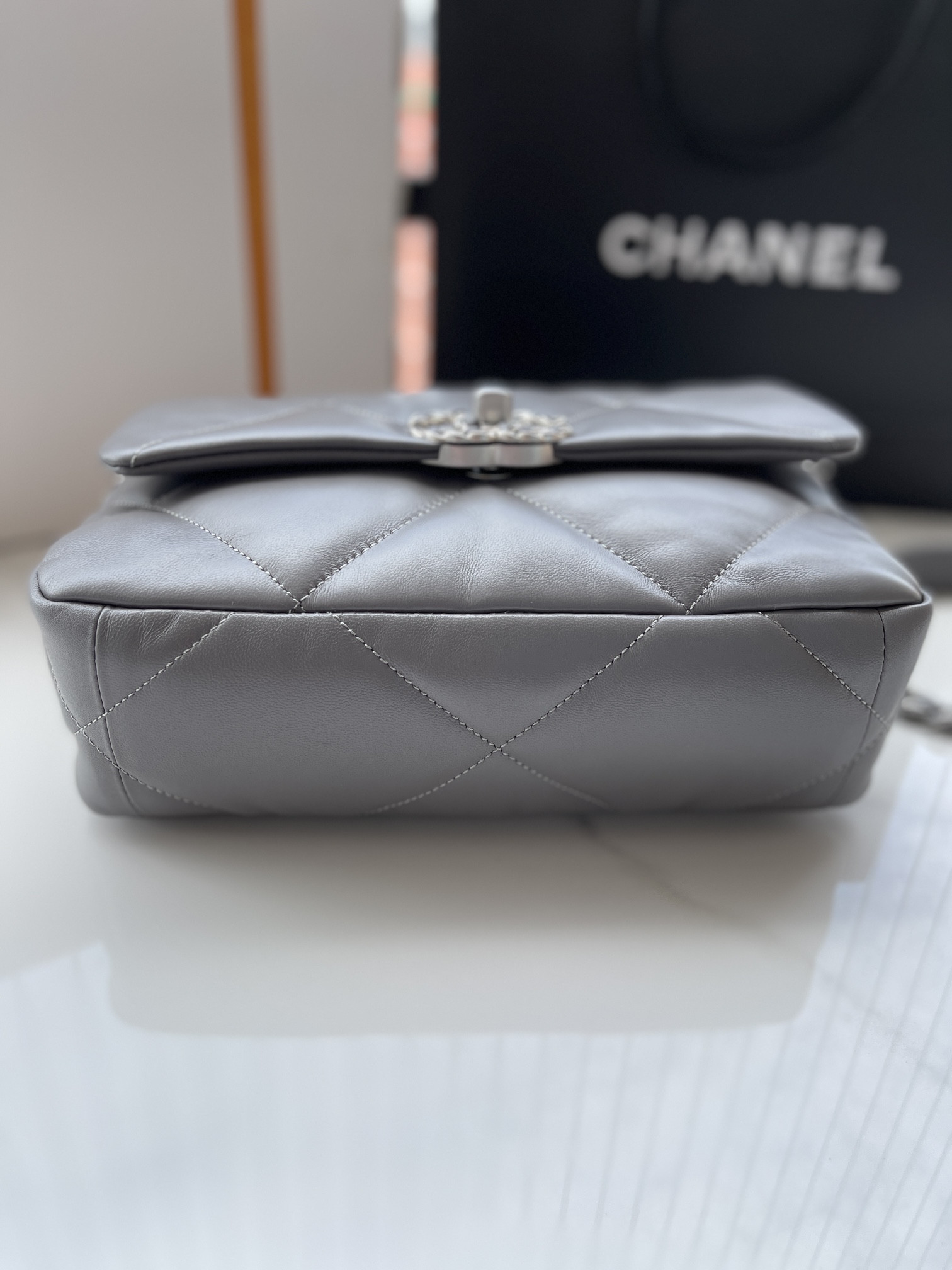 Ch**el 19 HANDBAG Shiny Leather, Gold-Tone, Silver-Tone & Ruthenium-Finish Metal Dark Gray 6.2 × 10.1 × 3.5 in