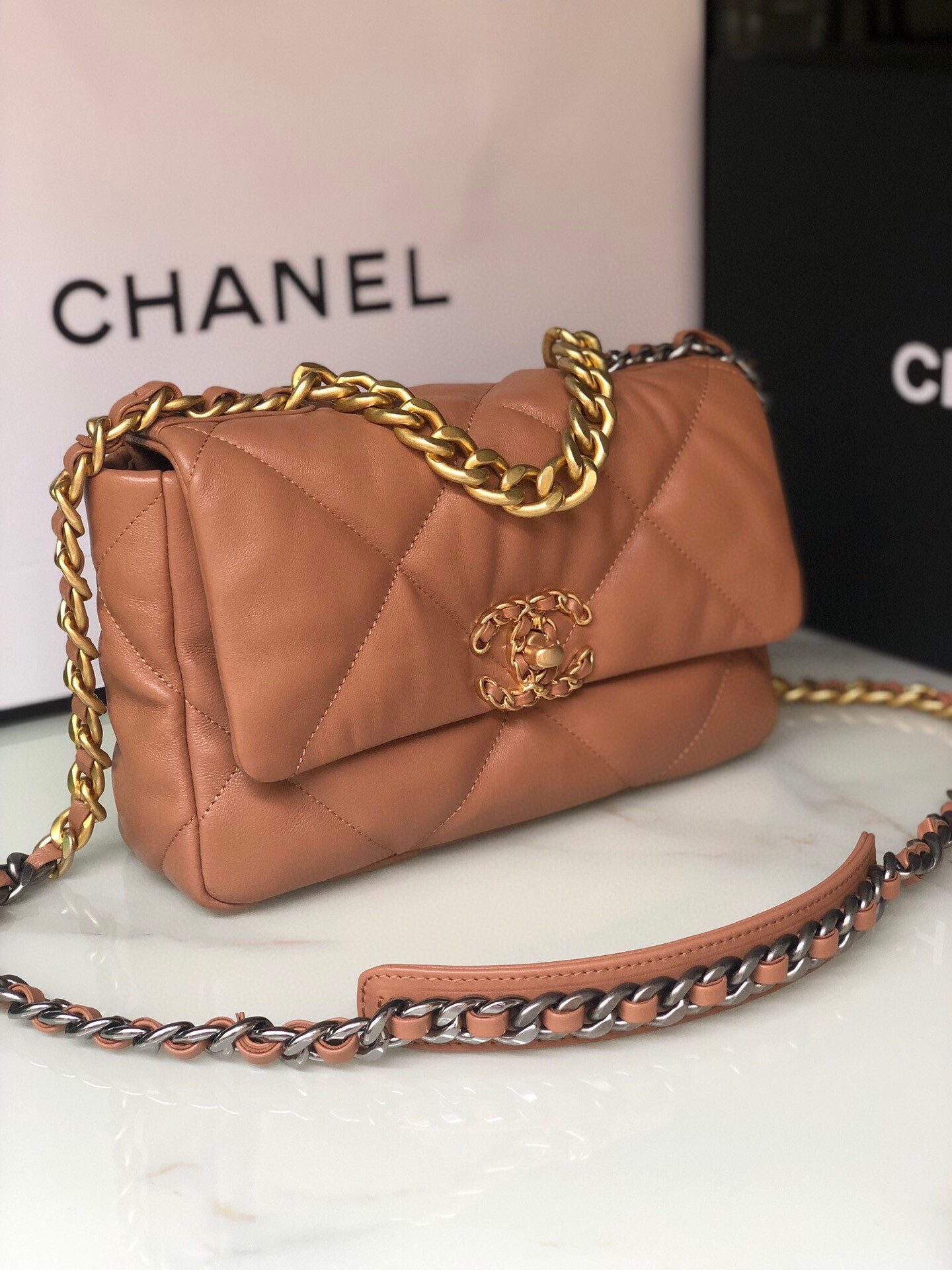 Ch**el 19 HANDBAG Shiny Leather, Gold-Tone, Silver-Tone & Ruthenium-Finish Metal Caramel 6.2 × 10.1 × 3.5 in